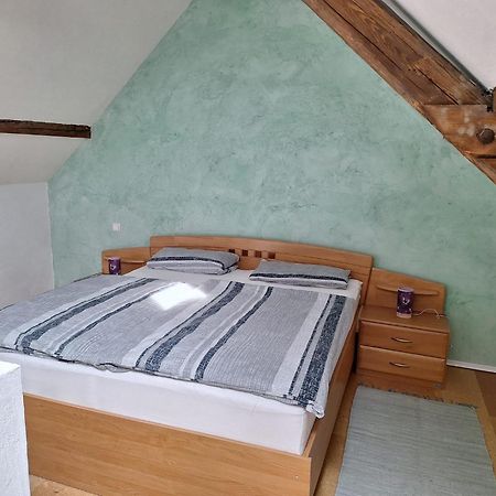 Winzerhaus Schenk Διαμέρισμα Neef Εξωτερικό φωτογραφία